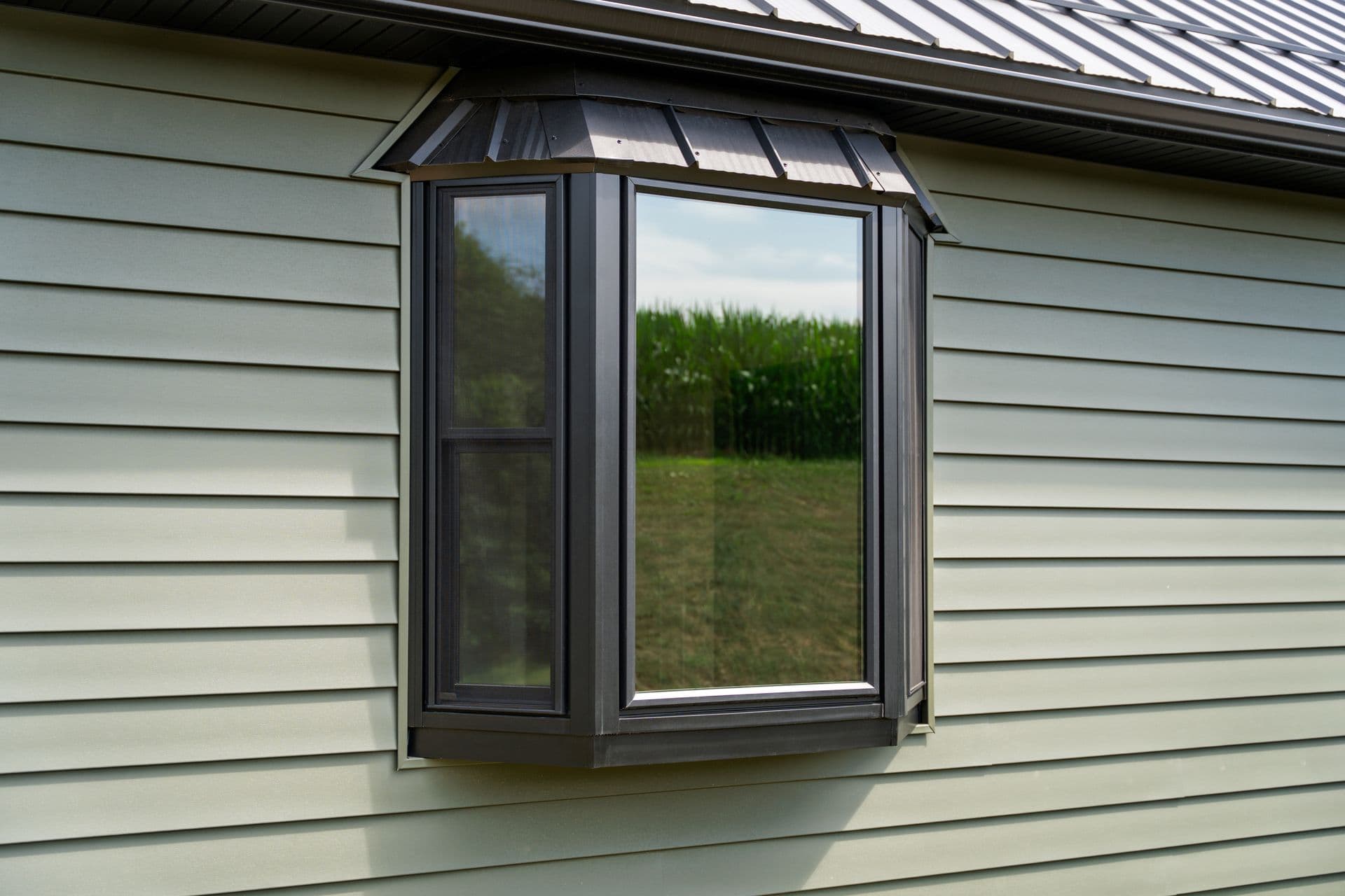 Endure Bay Window, Textured Matte Coal Black (3).jpg
